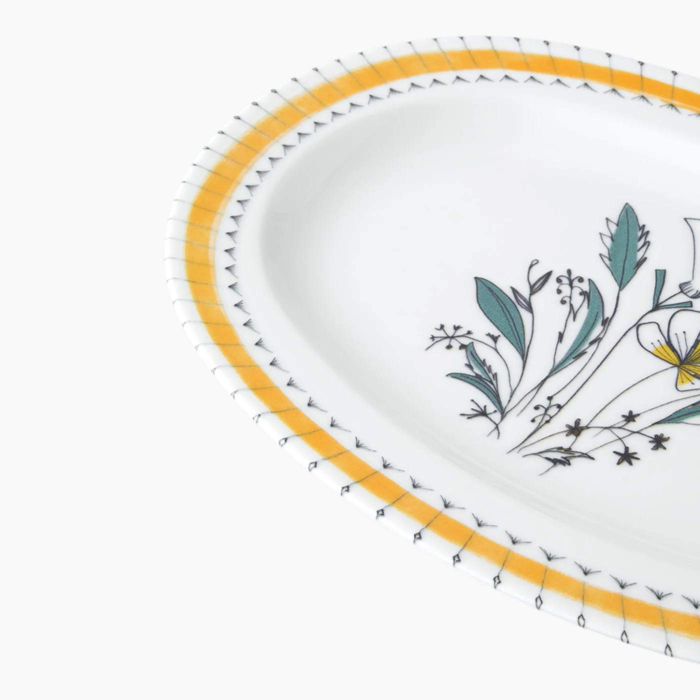 EH Living Majesty Porcelain Breakfast Set - Image 3