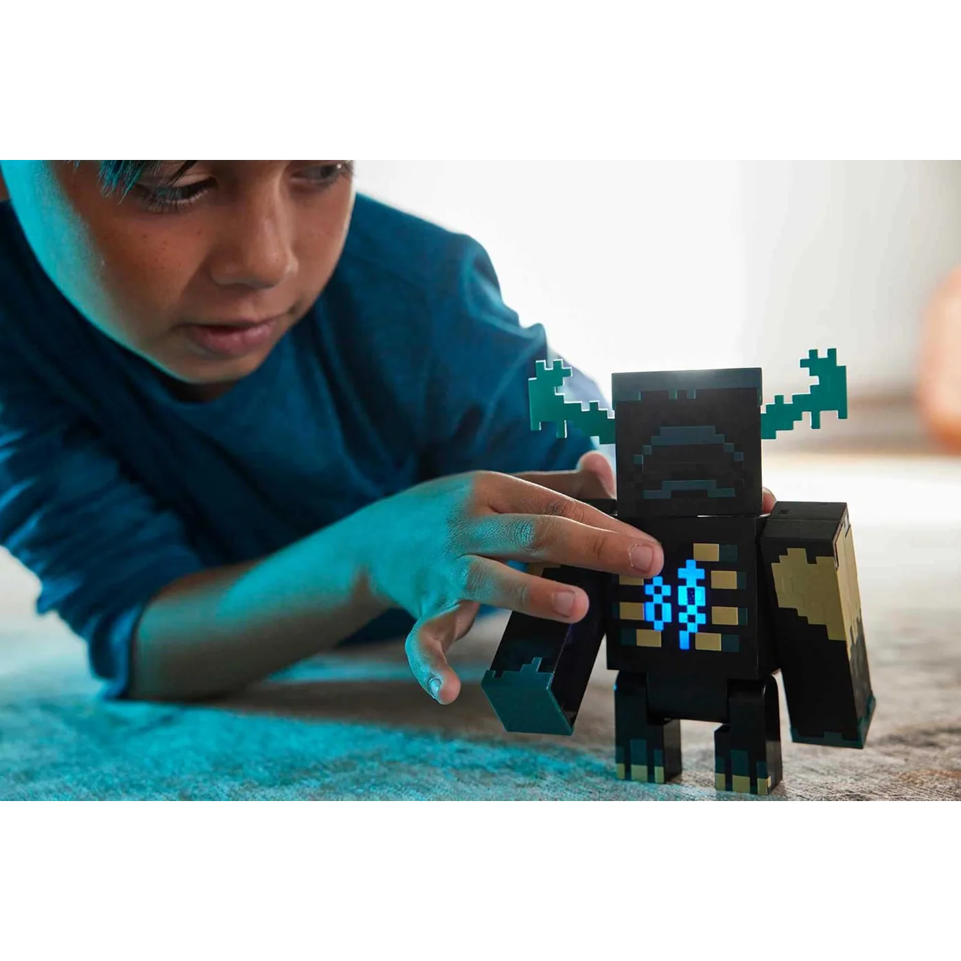 Mattel Minecraft The Warden Figure - Image 6