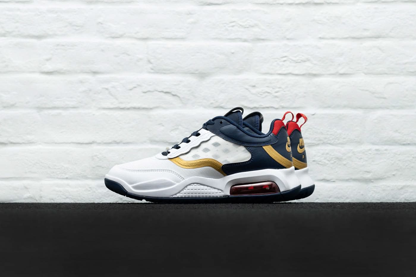 Air Jordan Max 200 Shoes - Image 7