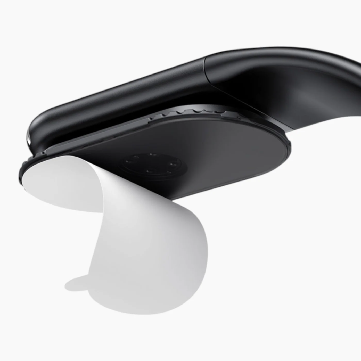 MCDODO CM-627 Multi-Use Magnetic Car Phone Holder - Image 4