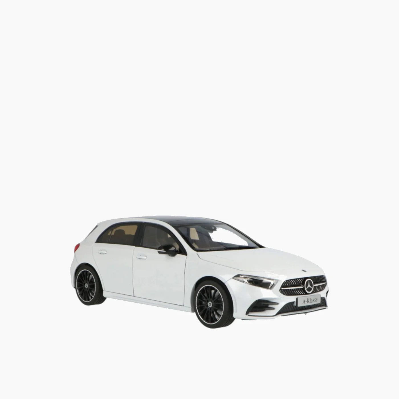 Norev Mercedes A-Class White Metallic 1:18 Scale Model Car - Image 4