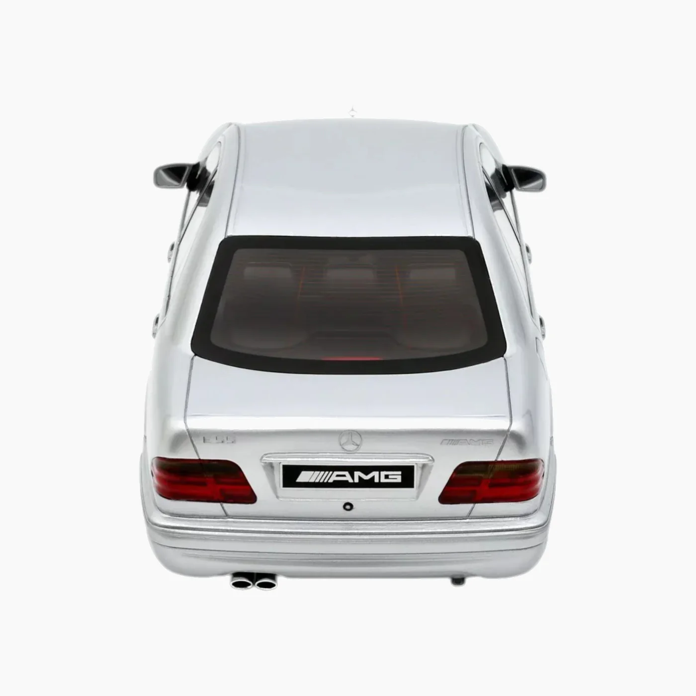 OttoMobile Mercedes E55 AMG W210 Brilliant Silver 1:18 Scale Model Car - Image 4