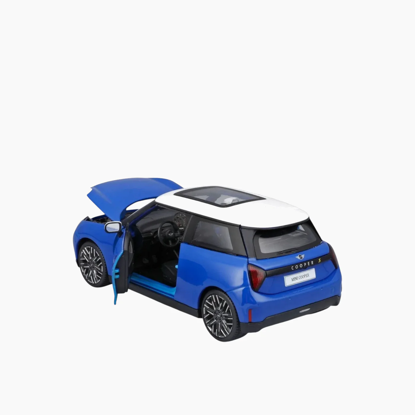 Maisto Burago MINI Cooper SE (J01) 1:24 Special Edition (B) - Image 4