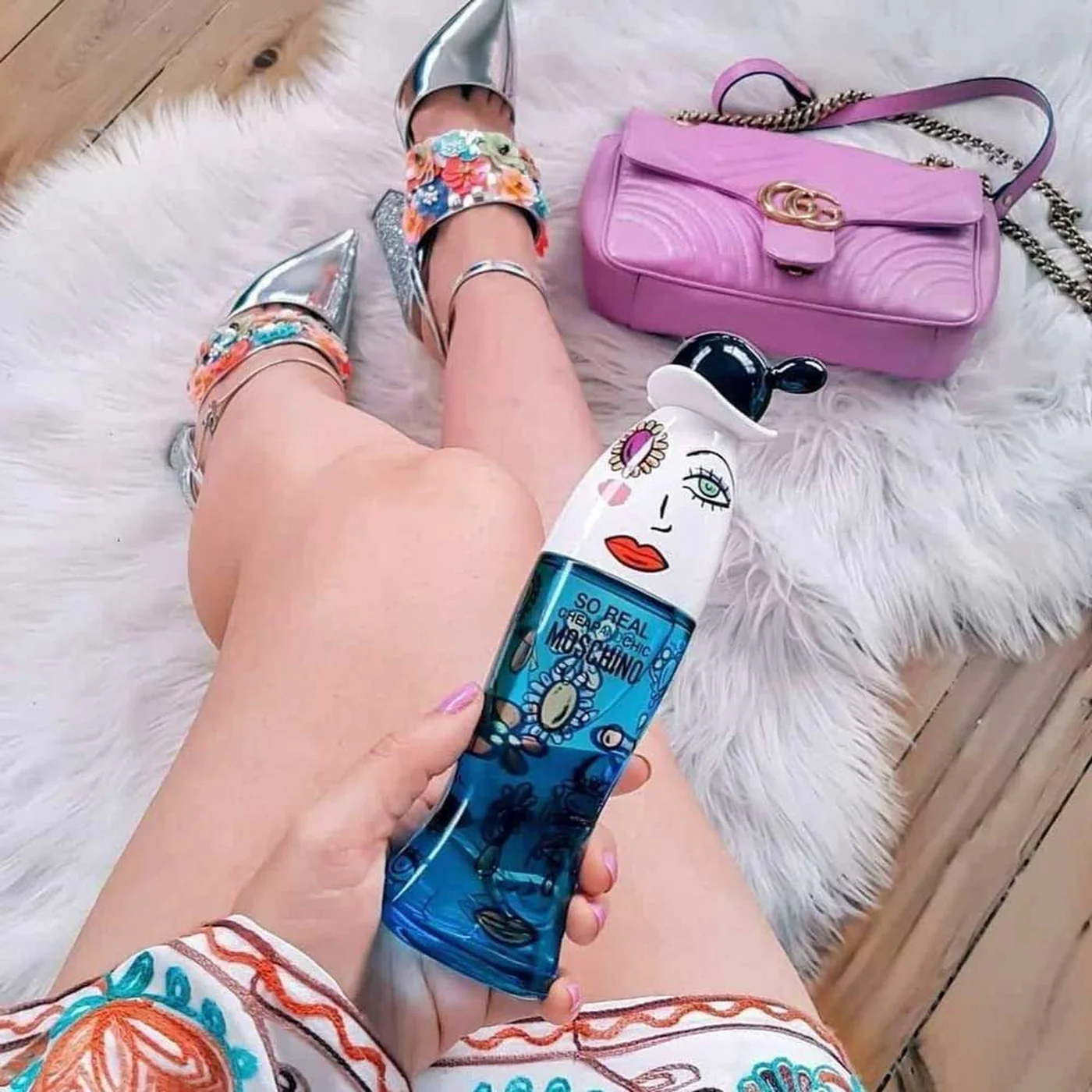 Moschino So Real Cheap And Chic EDT For Women - Image 3