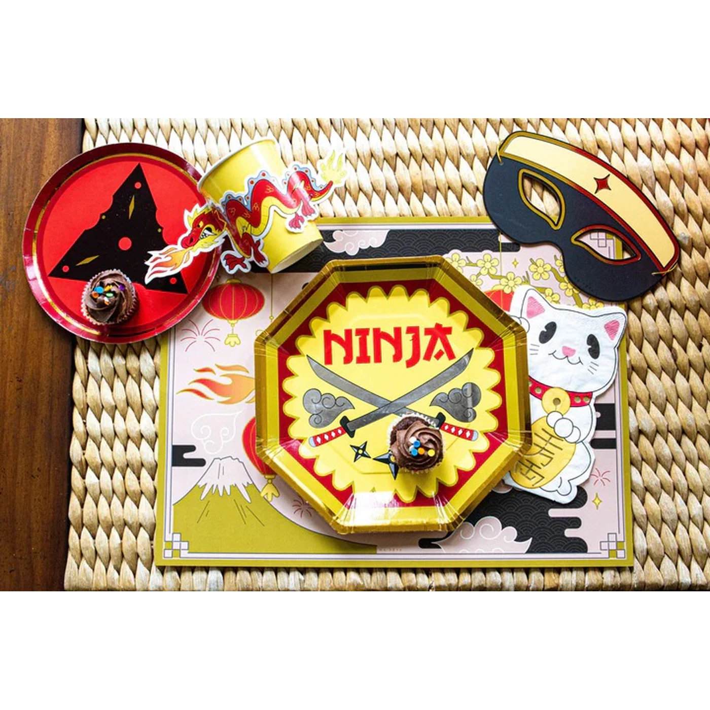 Ma Fete Lucky Cat Napkins - Set of 24 - Image 2