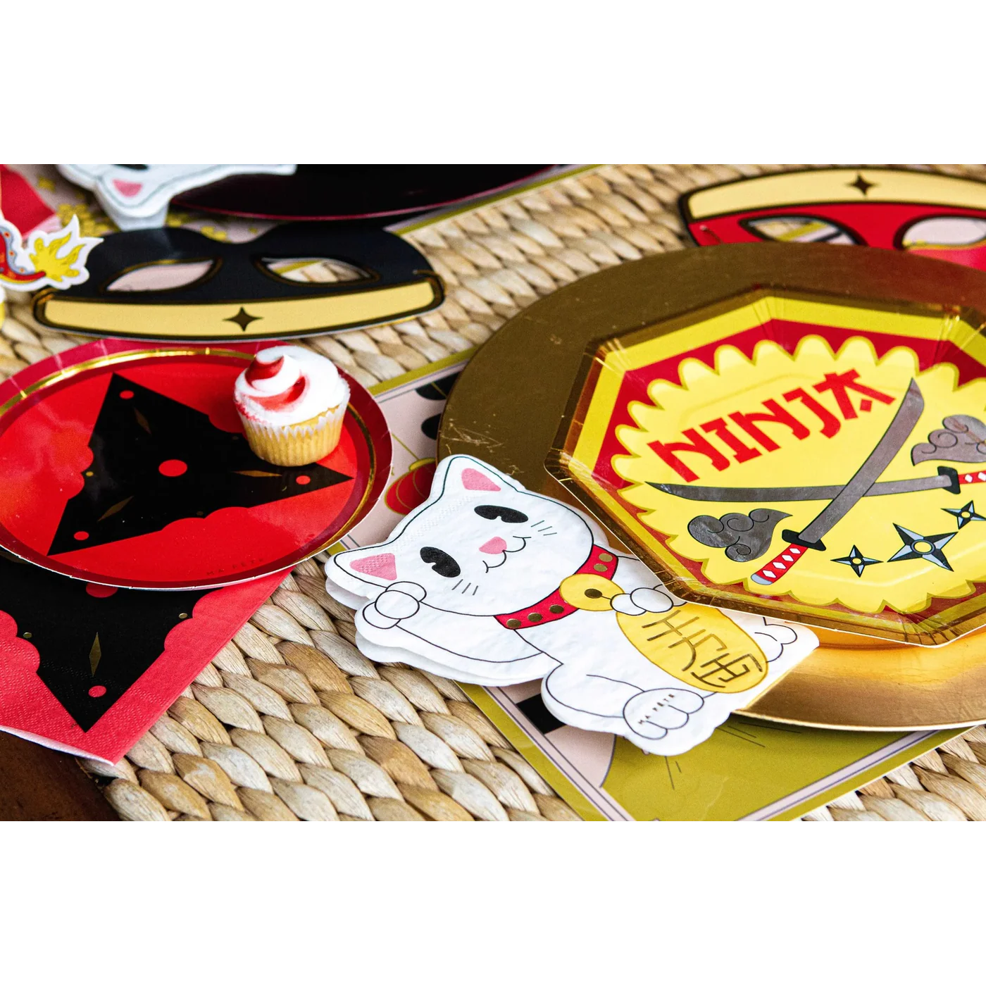 Ma Fete Lucky Cat Napkins - Set of 24 - Image 3