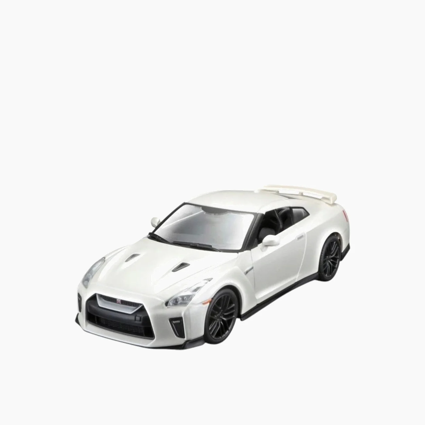 Maisto Burago Nissan GT-R 1:24 Collection A (No Stand) - Image 5