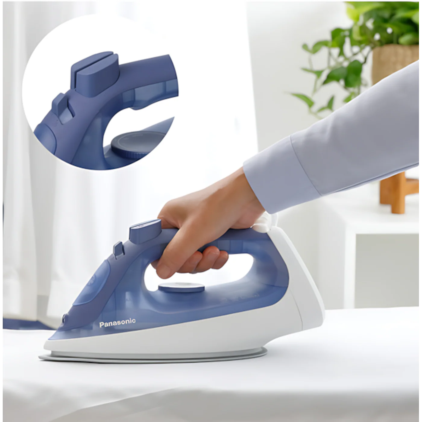 Panasonic Steam Iron Titanium 2300 W - Image 5