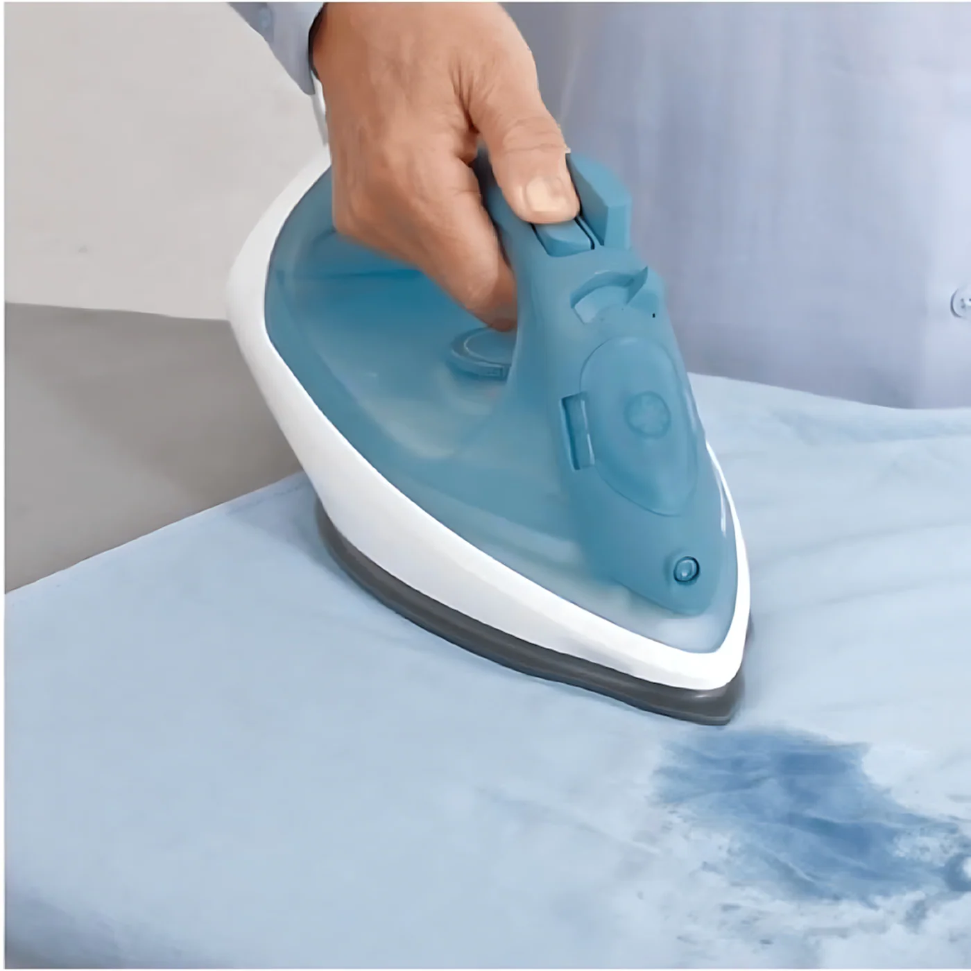 Panasonic Steam Iron Titanium 2300 W - Image 6