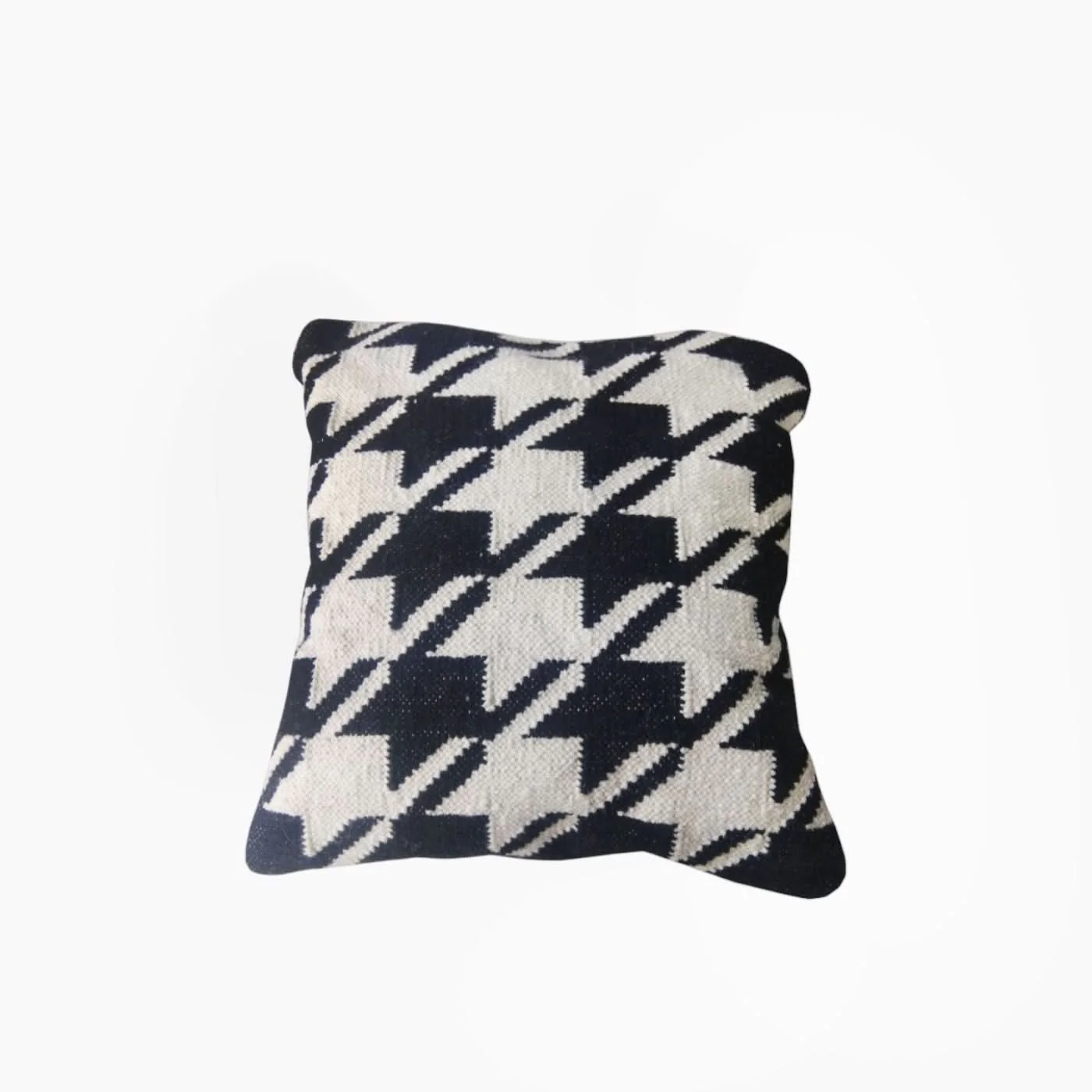 Splendido Home Furniture Pied-de-Poule Cotton Cushion