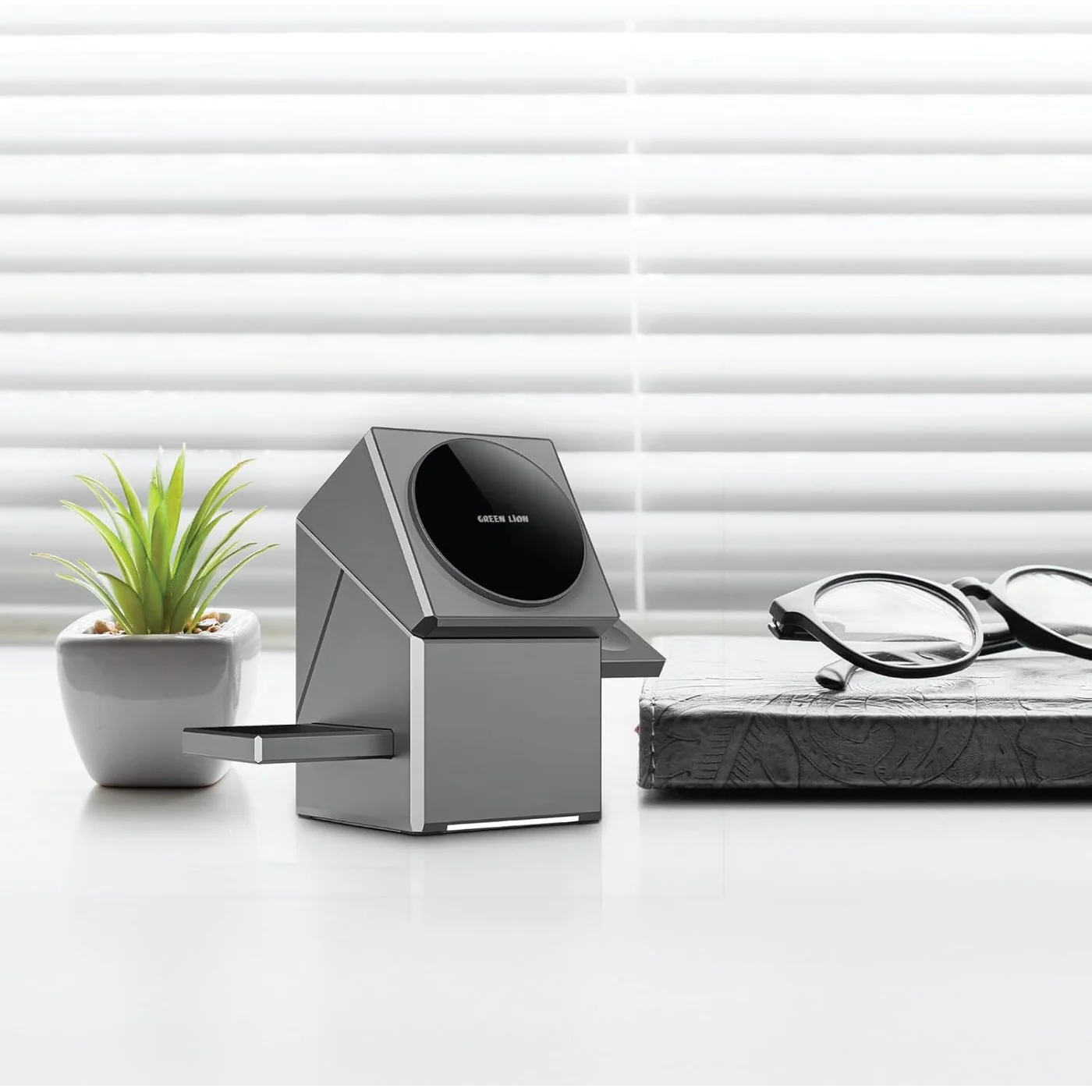 Green Lion Power Trio 3 In 1 Wireless Charger - Image 3