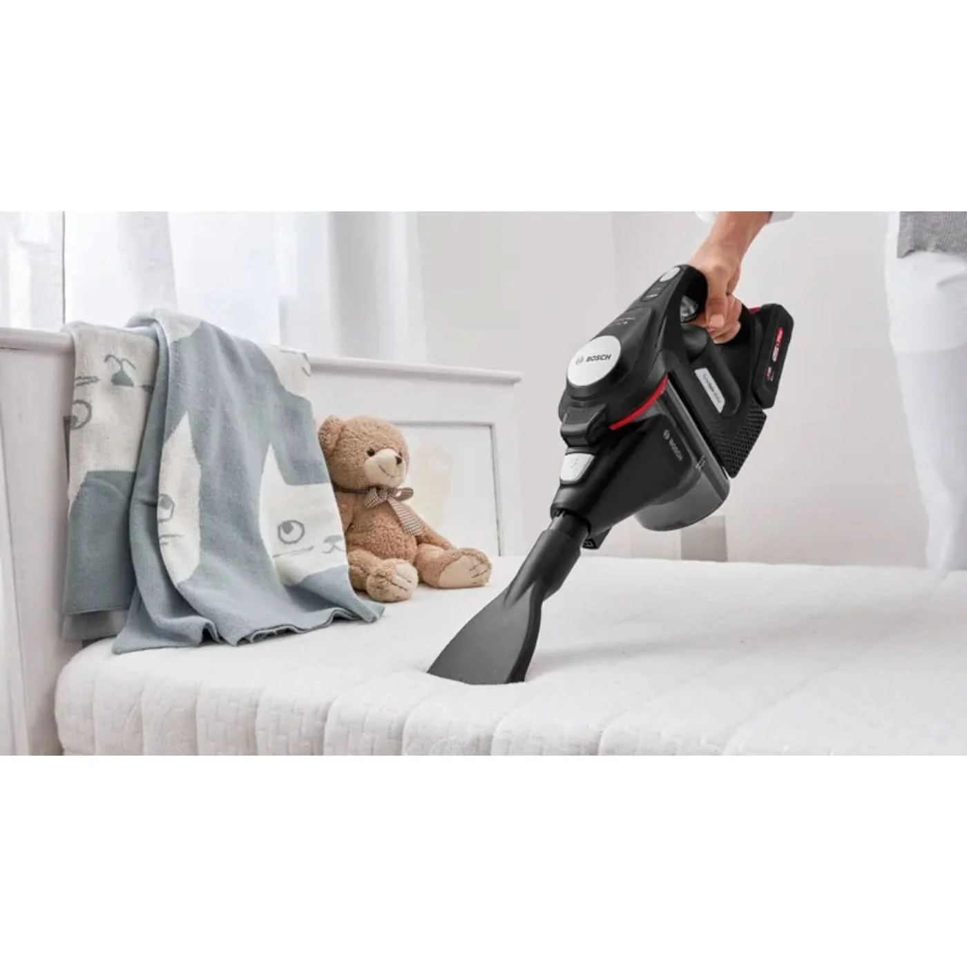 Bosch Unlimited Gen2 Serie8 Rechargeable Handstick Vacuum Cleaner - Image 18