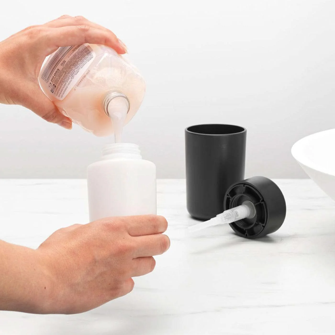 Brabantia ReNew Soap Dispenser - Image 2