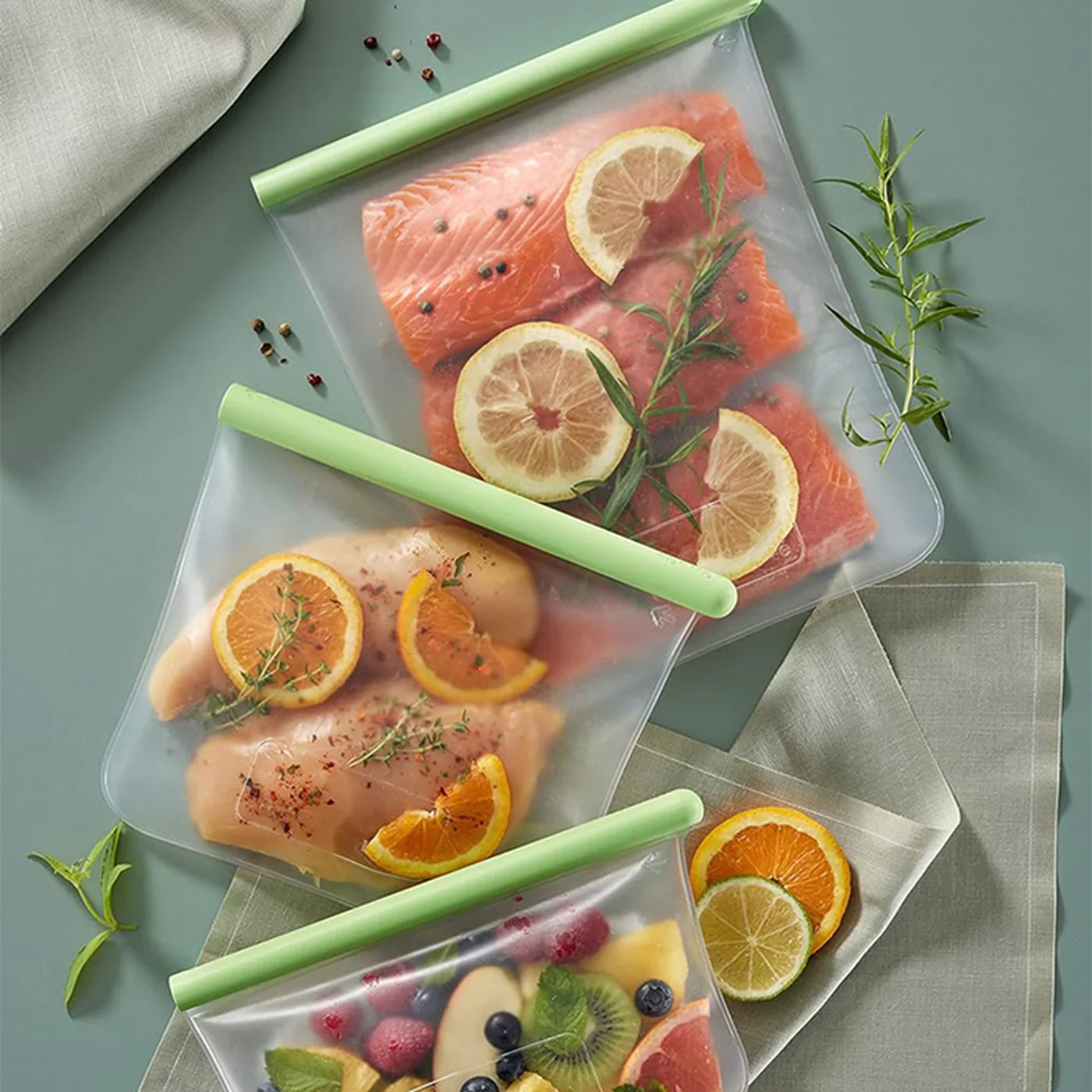 Lekue Reusable Flat Silicone Food Bag Set Food Bags - Image 3
