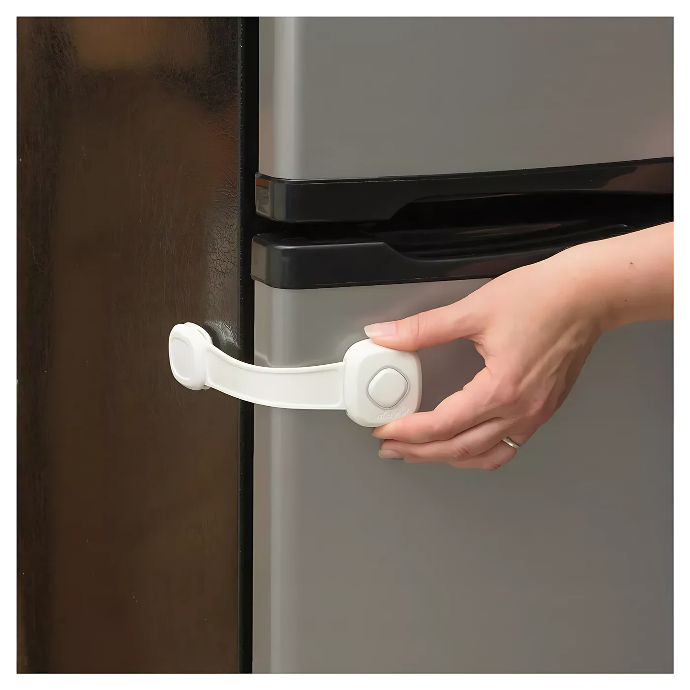 Safety 1st OutSmart™ Multi-Use Lock - Image 4