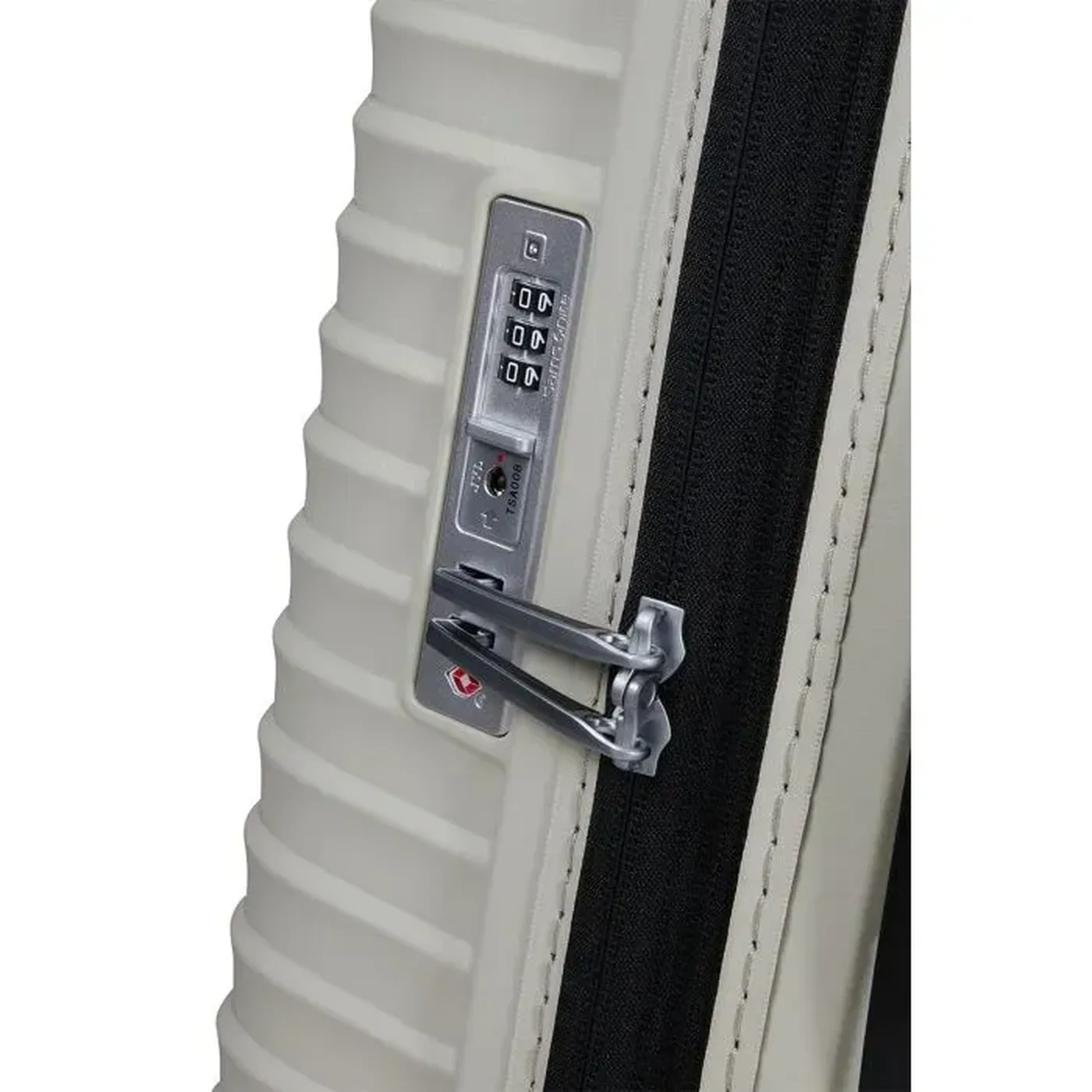 Samsonite Upscape Spinner Suitcase - Image 26