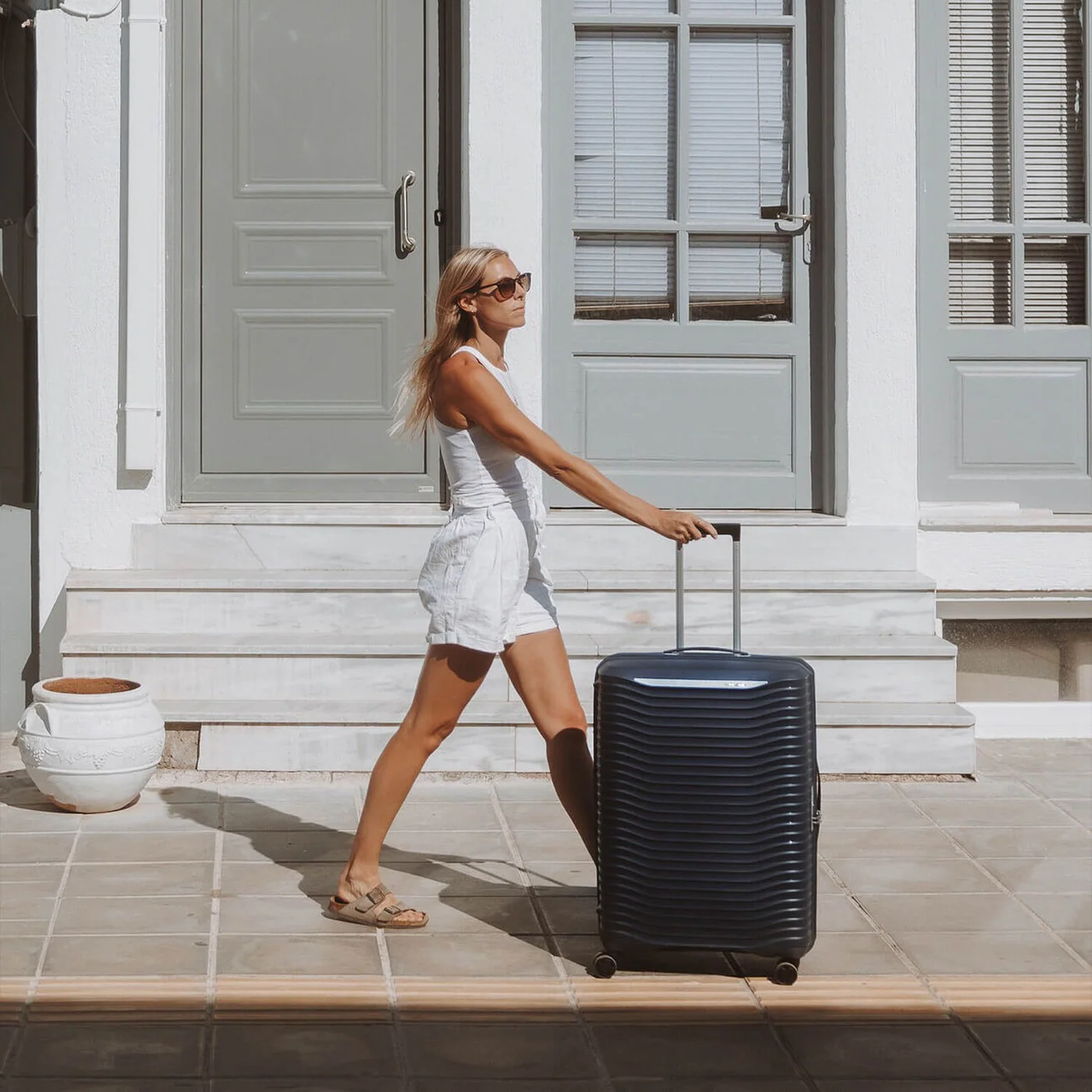 Samsonite Upscape Spinner Suitcase - Image 49