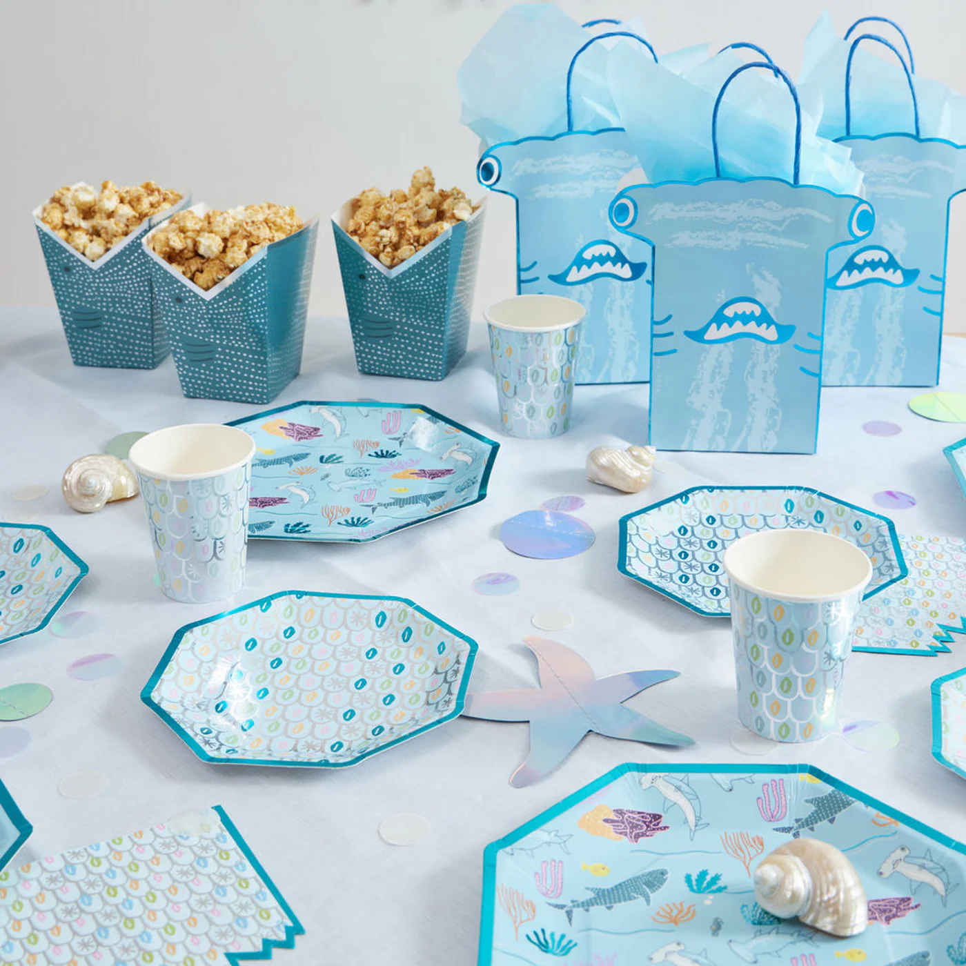 Ma Fete Sharks Paper Cups - Set of 8 - Image 15