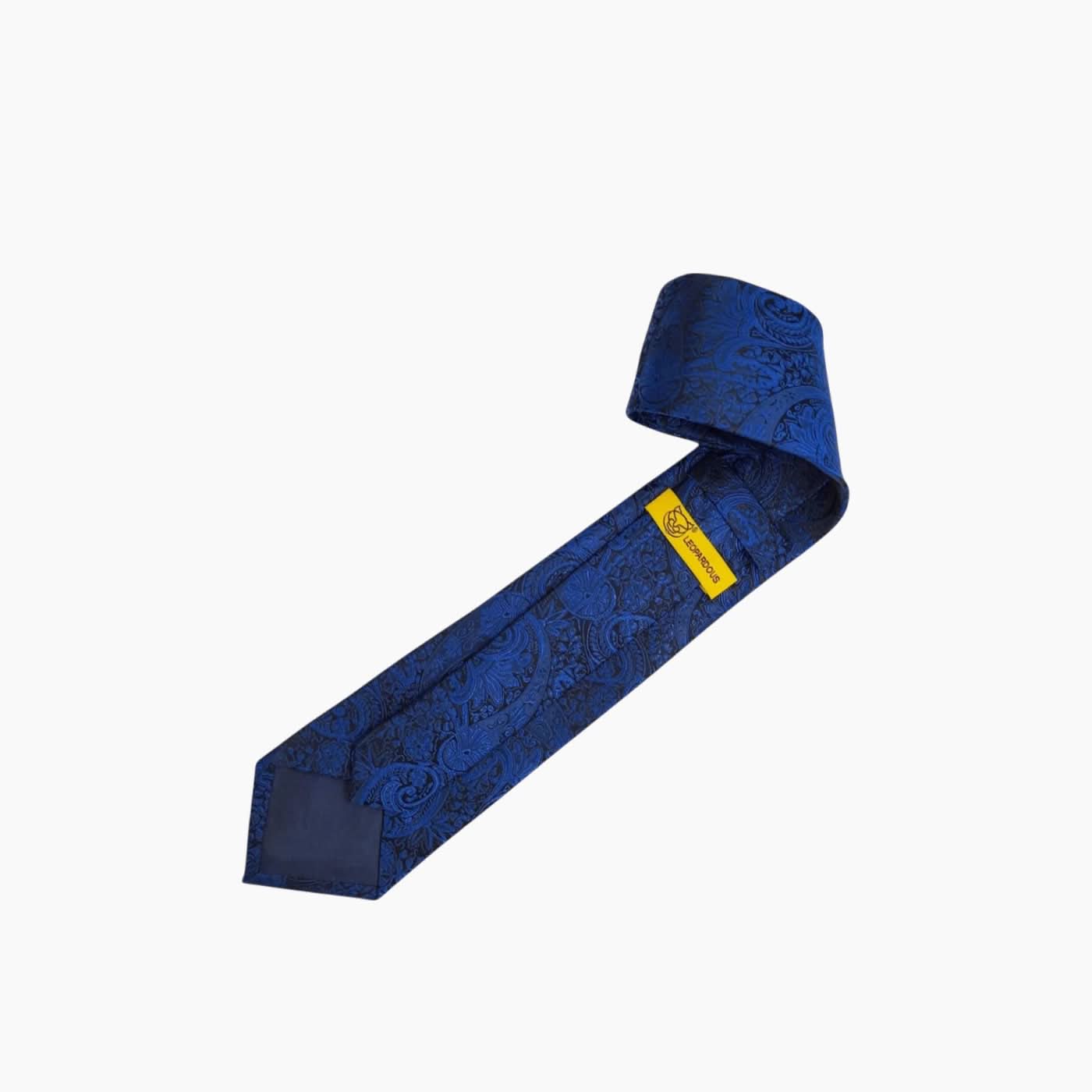 Leopardous Silk Tie - Image 27
