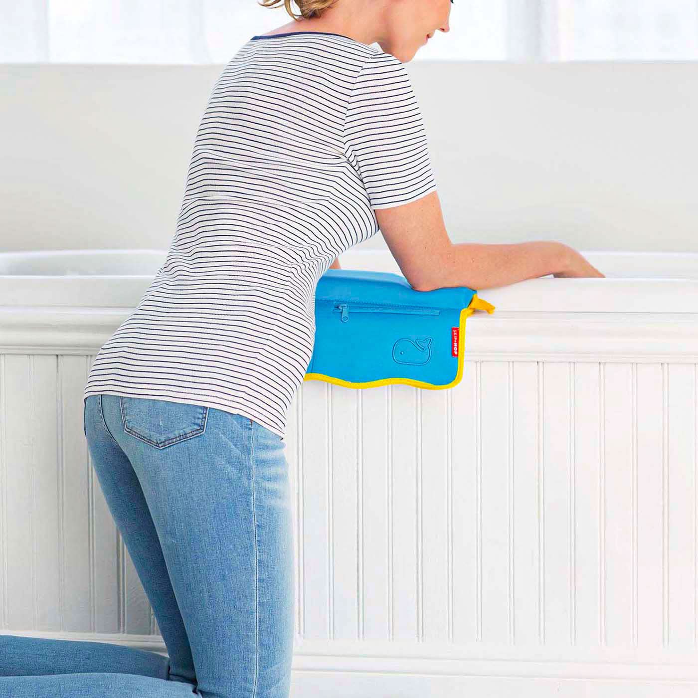 Skip Hop Moby Bathtub Elbow Rest - Image 2