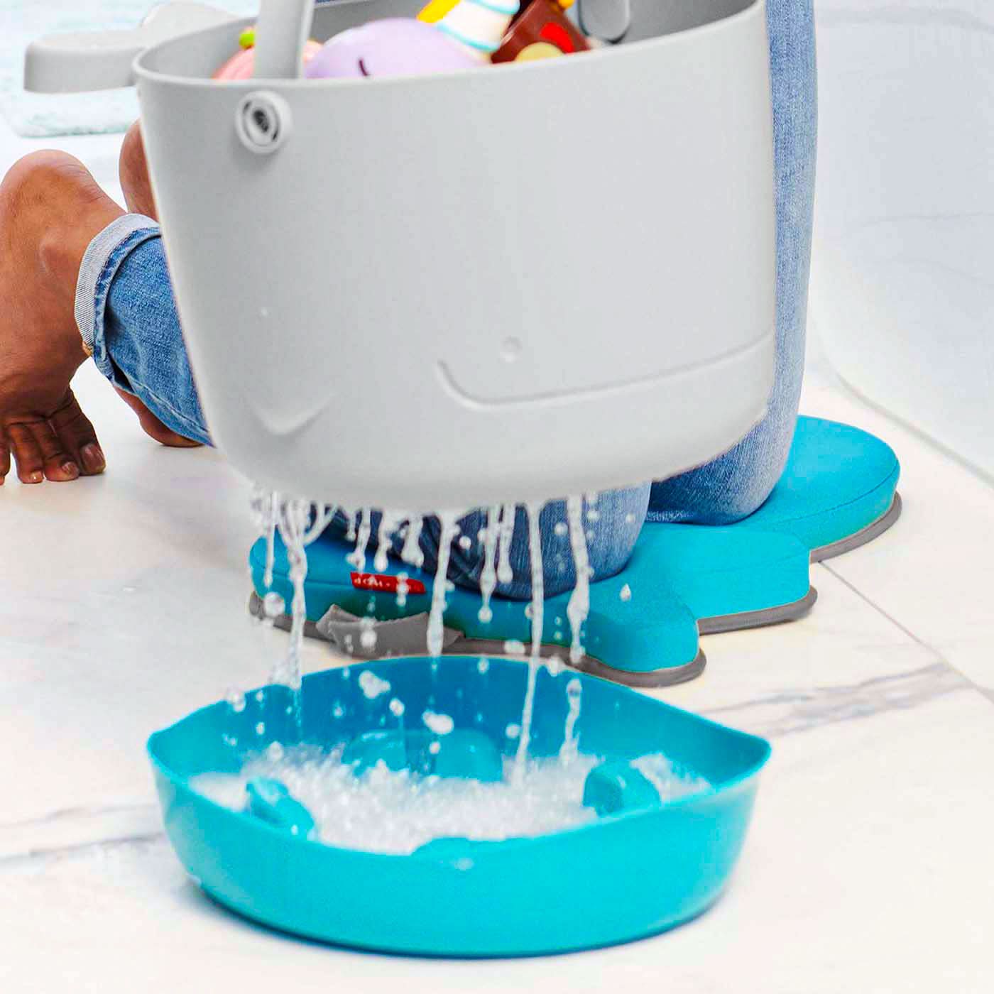 Skip Hop Moby Stowaway Bath Toy Bucket - Image 3