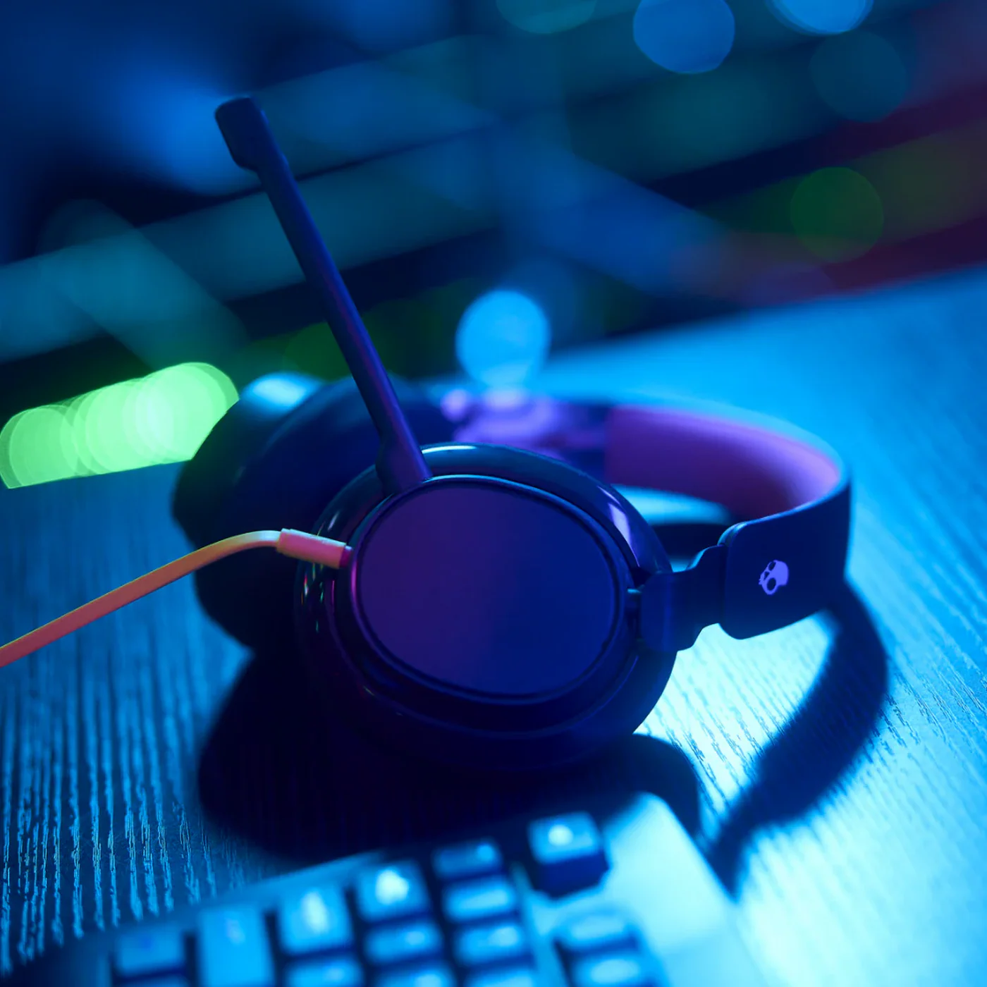 SKULLCANDY SLYR Pro Wired Headset - Image 6