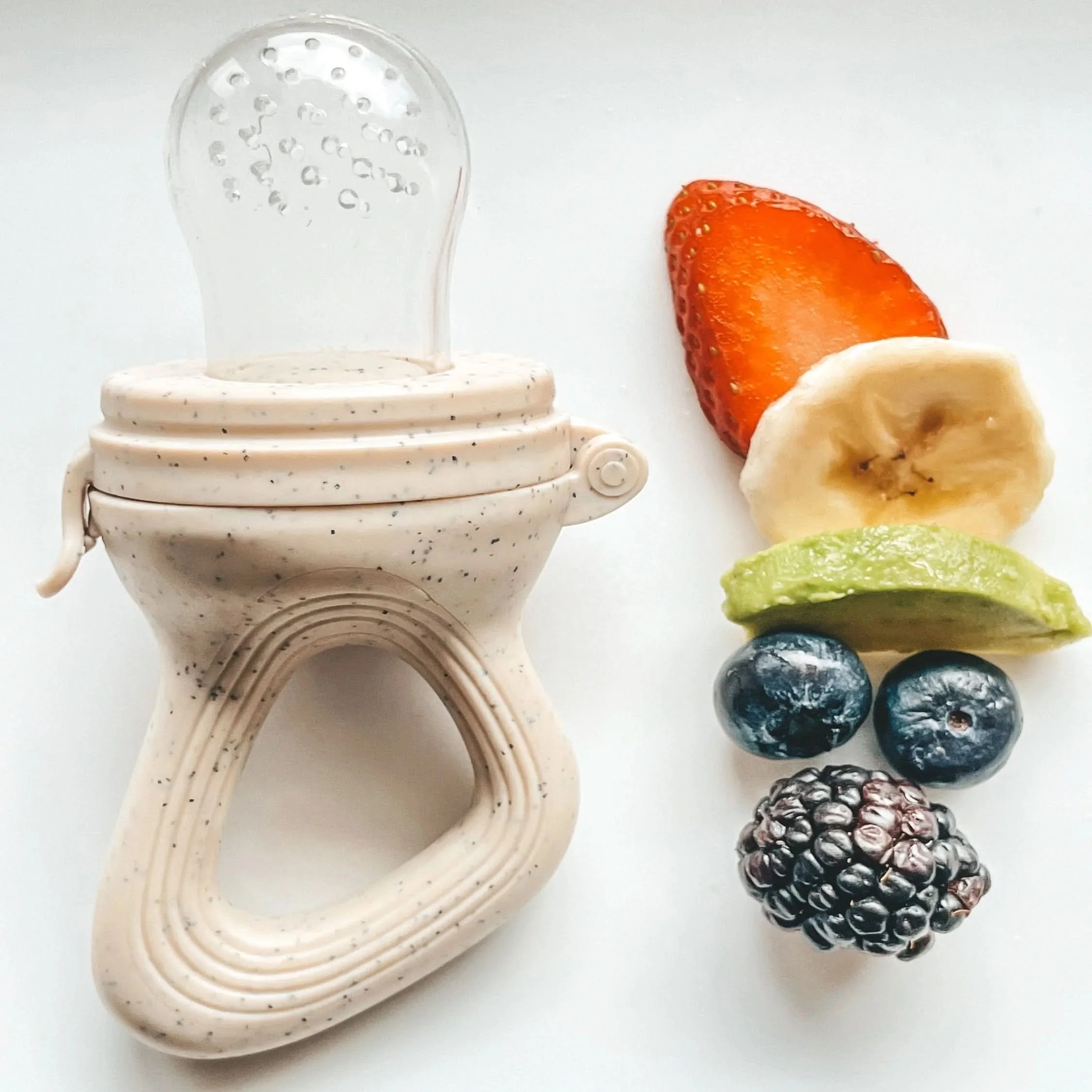 Babyccino Small Baby Feeder - Image 3