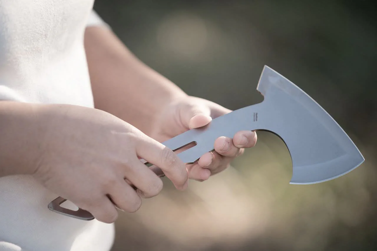 Smith & Wesson Bullseye Throwing Axes - Image 5