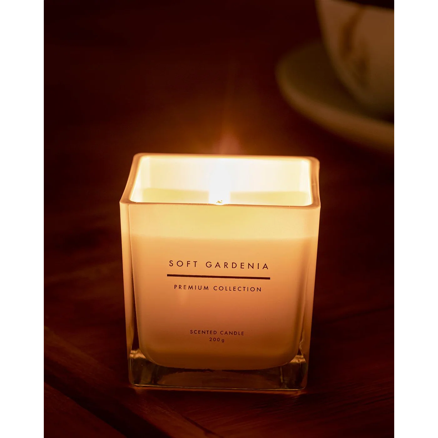 EH Living Soft Gardenia Scented Candle 200 g Gold - Image 4