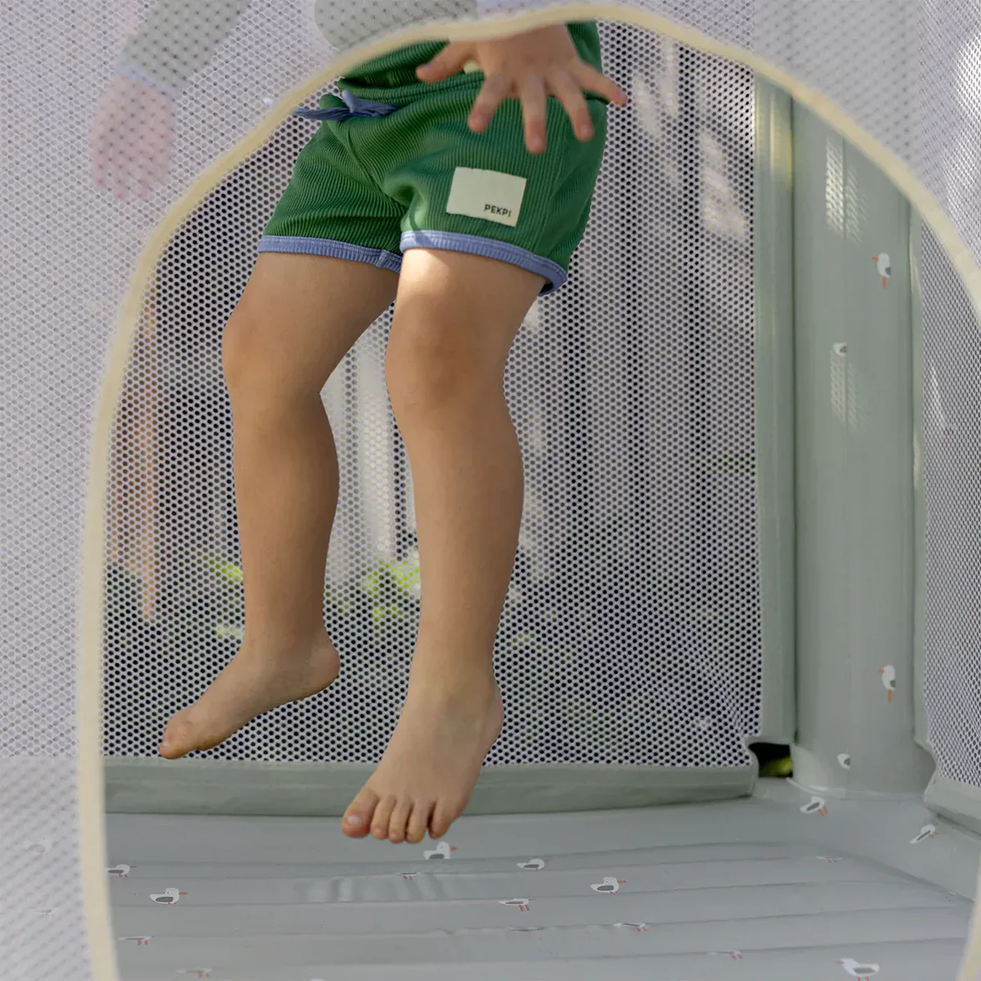 SunnyLife Bounce House Sammy the Seagull Green - Image 9