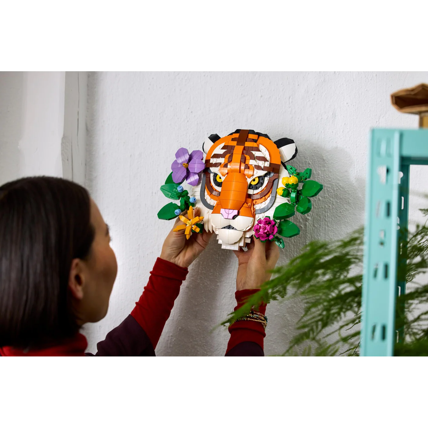 LEGO The Fauna Collection- Tiger- 744 Pcs - Image 3