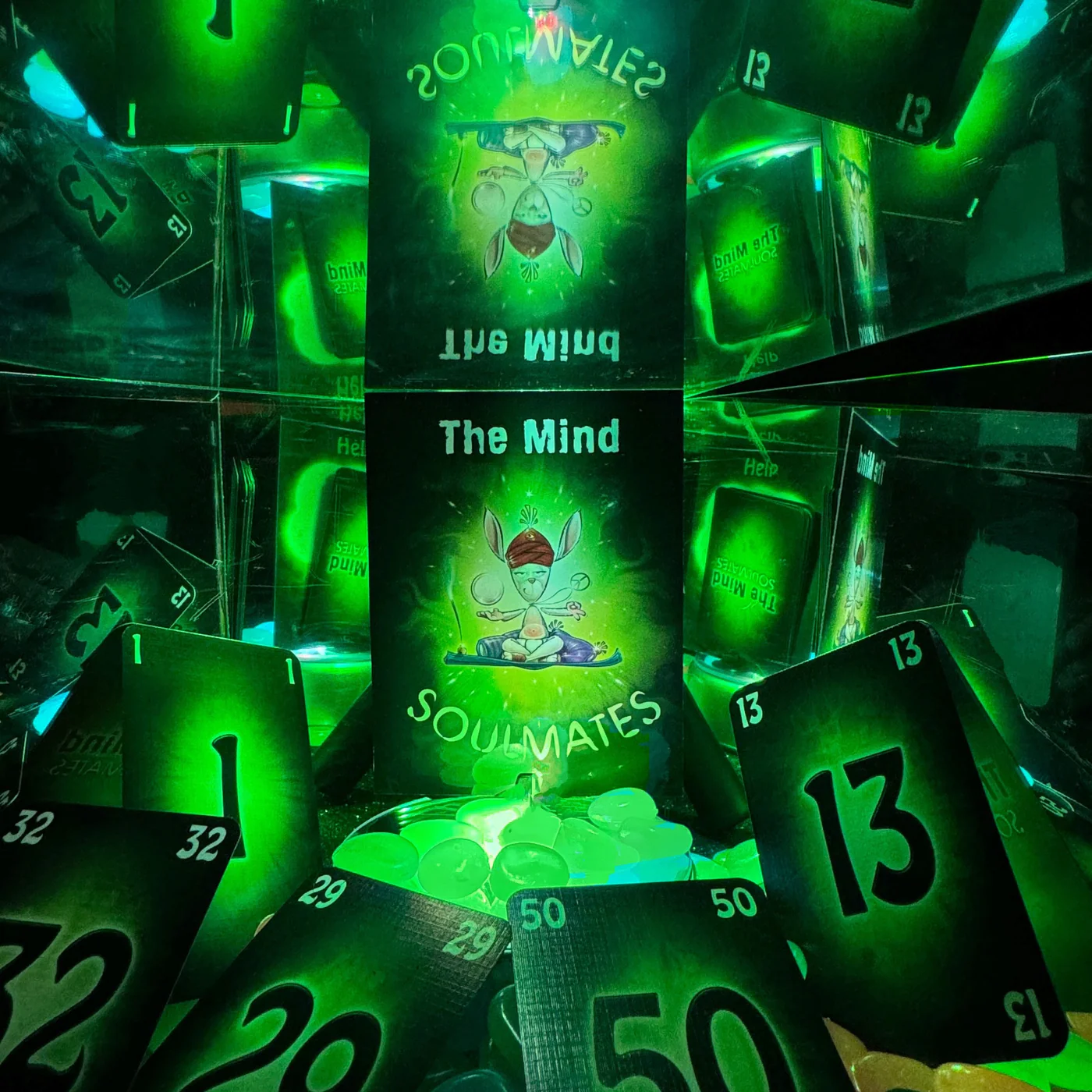 The Mind Soulmates Card Game - Image 7