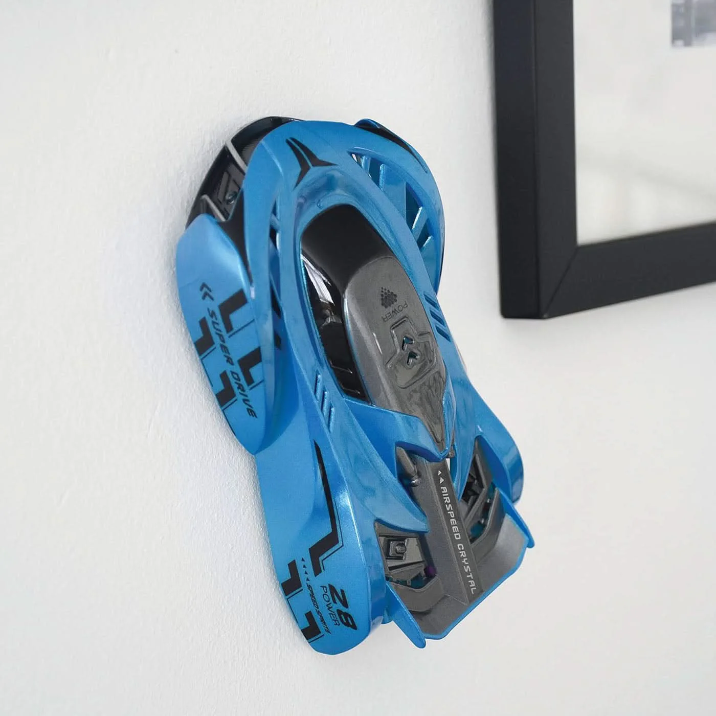 The Source Wall Climbing Super Car - Image 6
