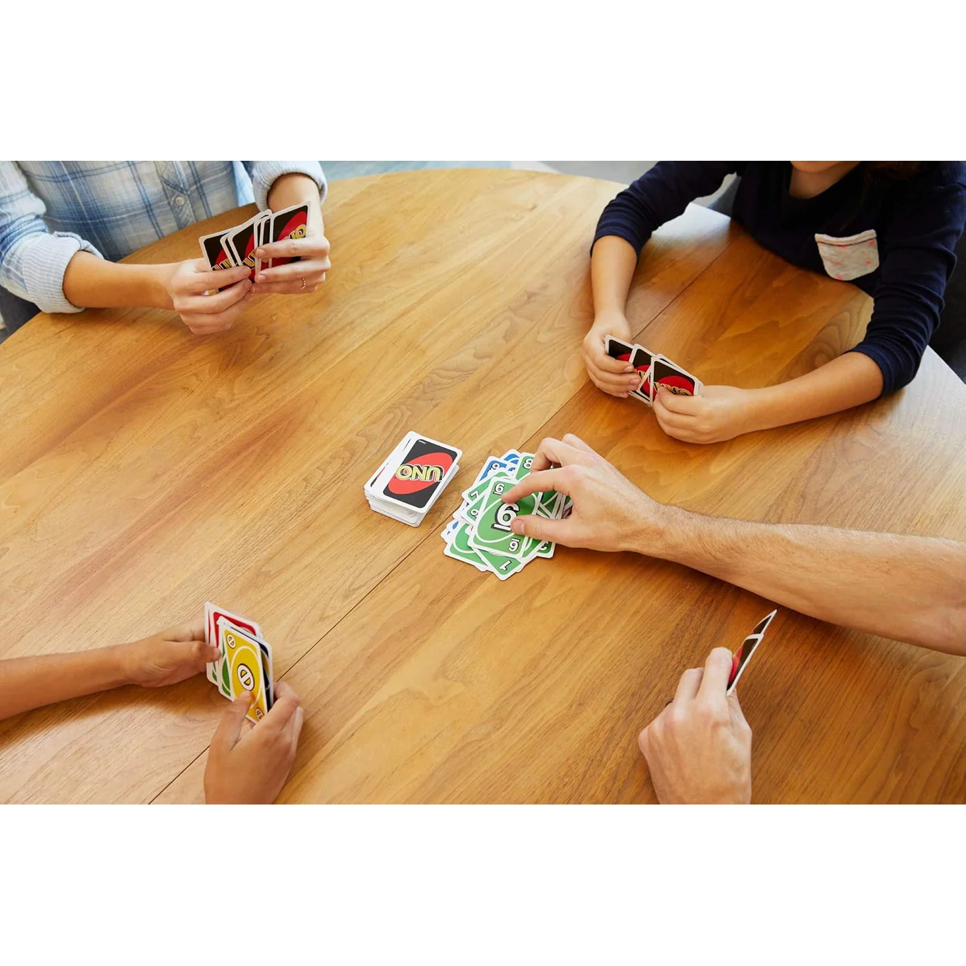Mattel Games UNO Card Game Display - Image 8