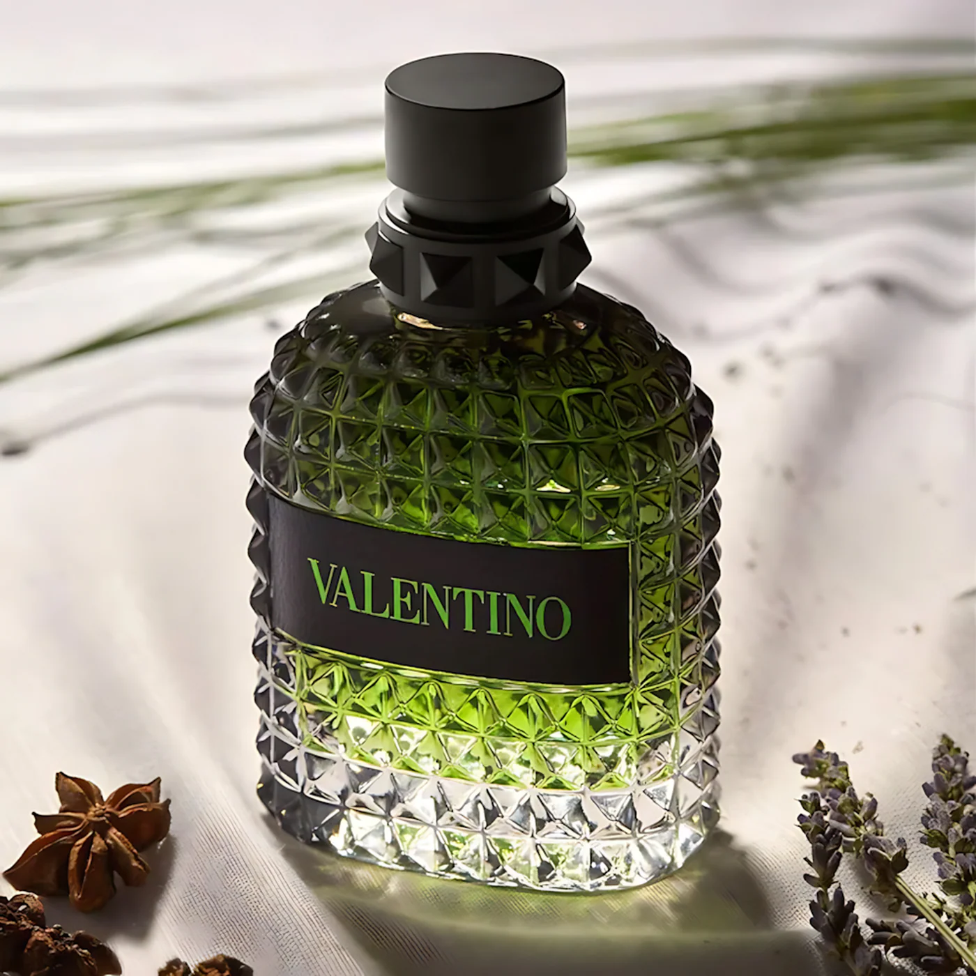 Valentino Uomo Born In Roma Green Stravaganza EDT For Men - Image 4