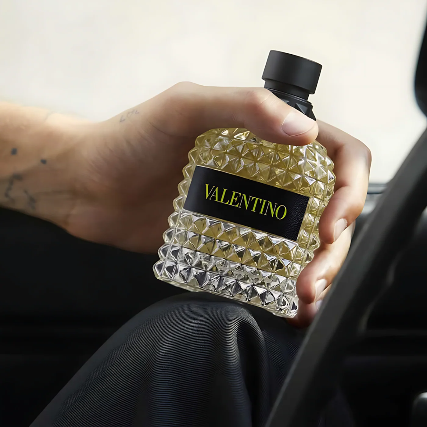 Valentino Uomo Born In Roma Yellow Dream EDT For Men - Image 4