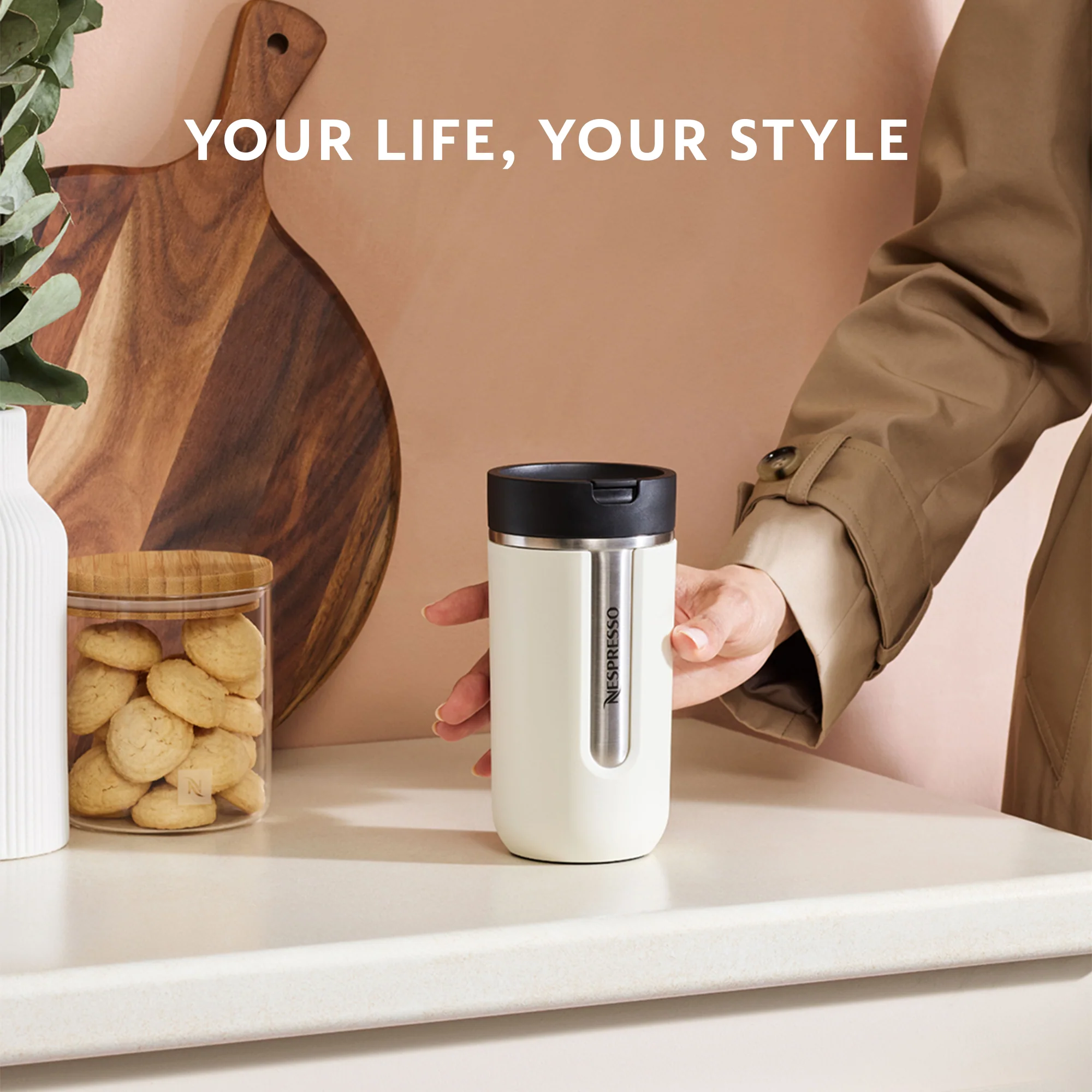 Nespresso Vanilla Ice Medium Travel Mug Size 400 ml - Image 4