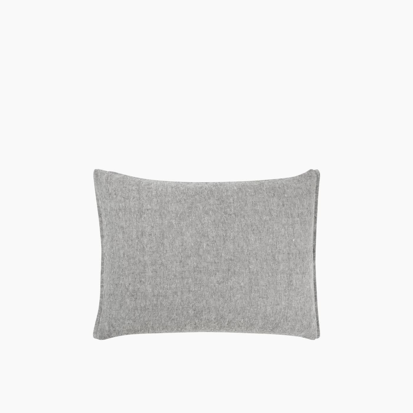 Designers Guild Velvet Queluz Noir Cushion - Image 2