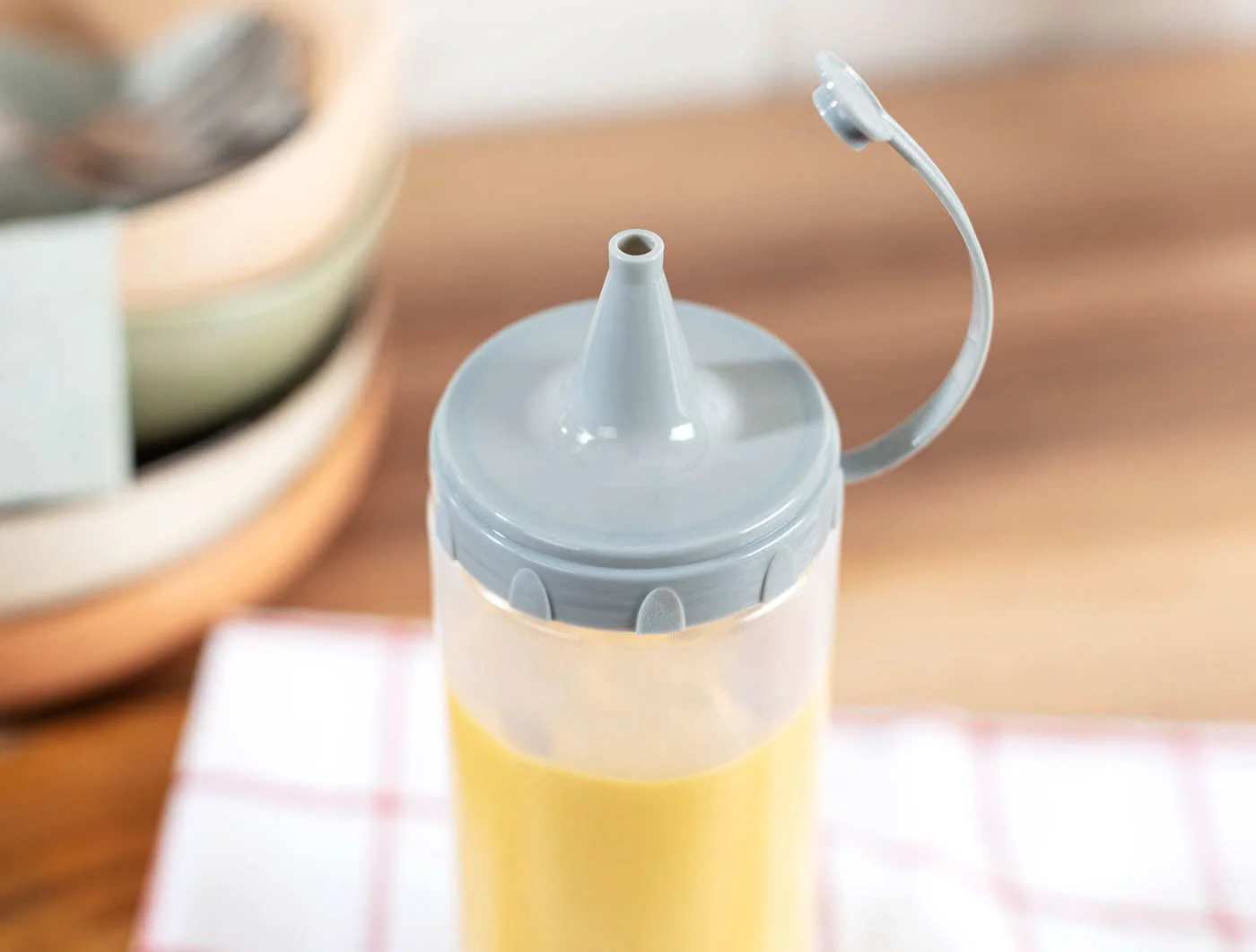 Madame Coco Vernon Sauce Bottle - Image 2