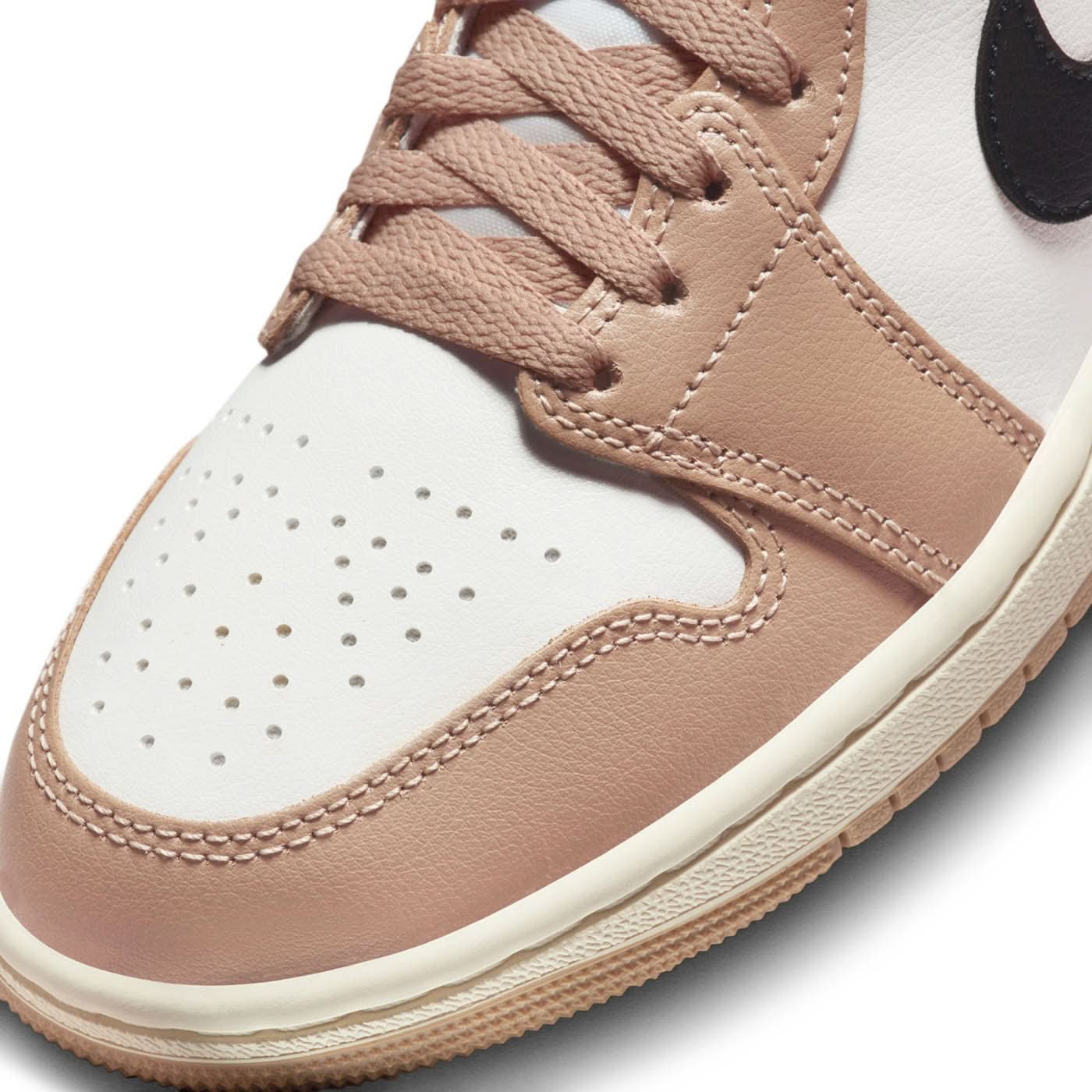 Air Jordan 1 Mid Sneakers - Image 7