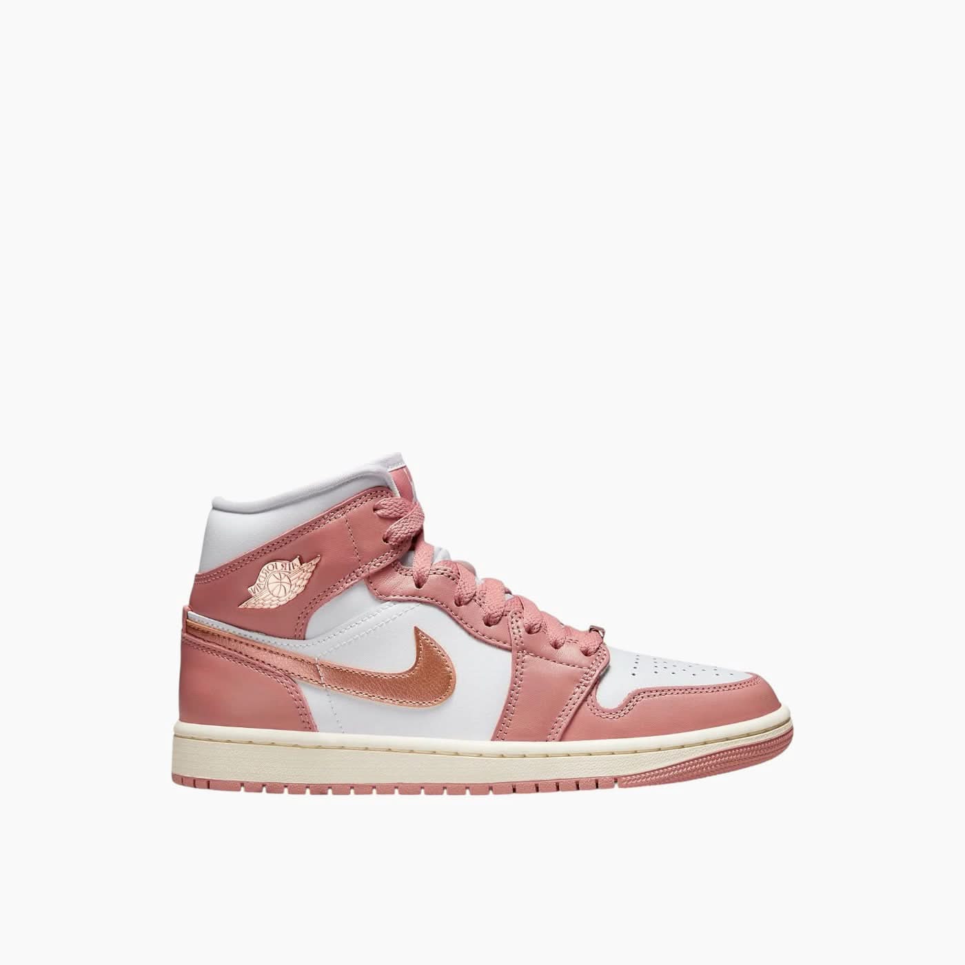 Air Jordan 1 Mid SE Sneakers