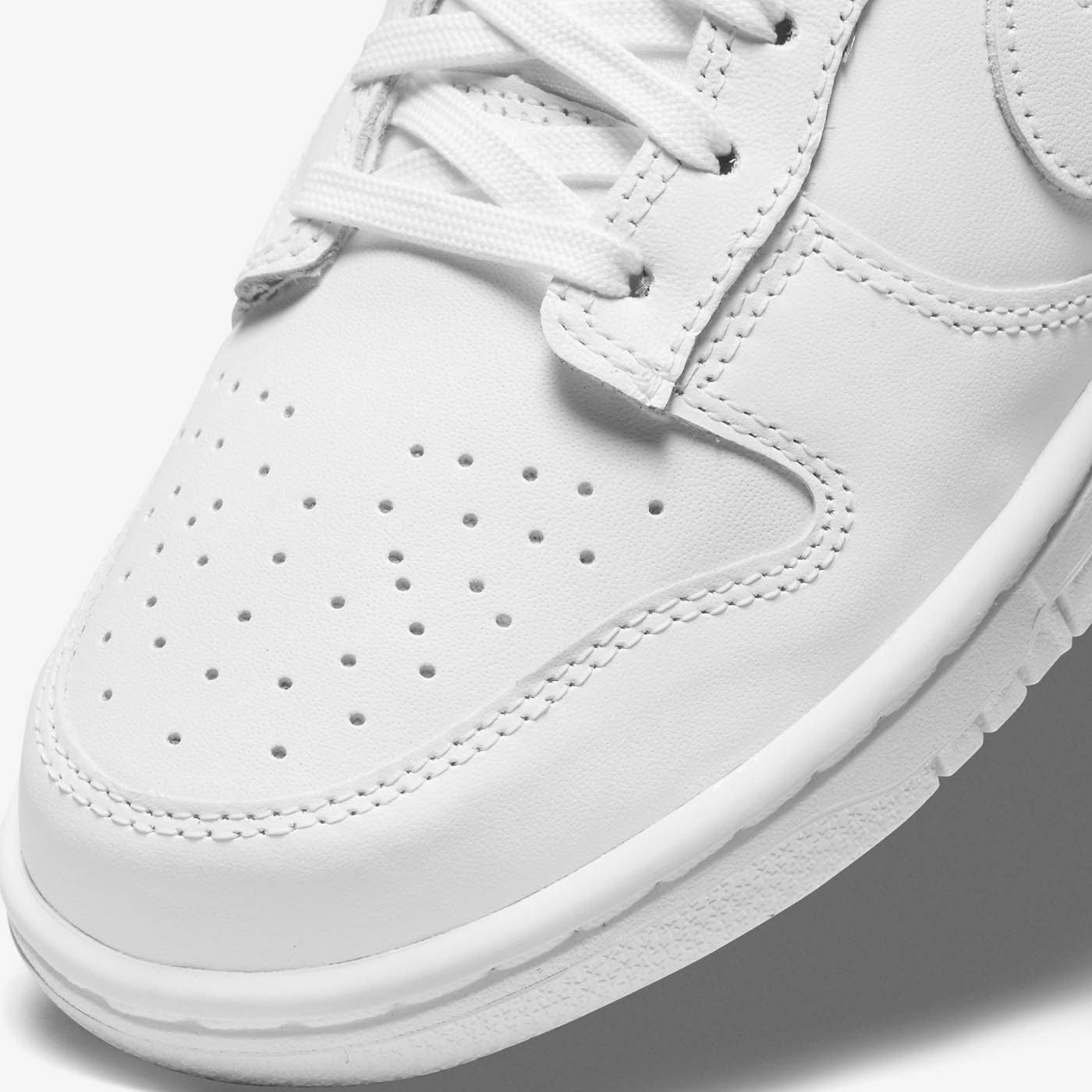 Nike Dunk Low Sneakers - Image 7