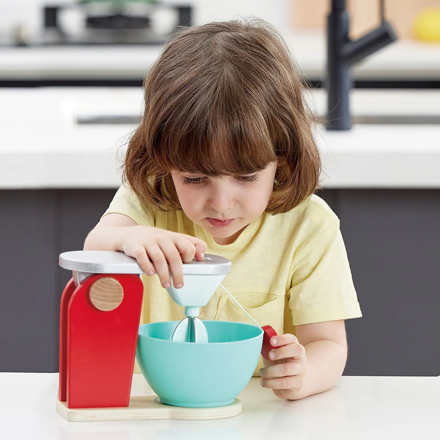 Hape Wooden Mix and Bake Set Toy Kitchen - Image 4