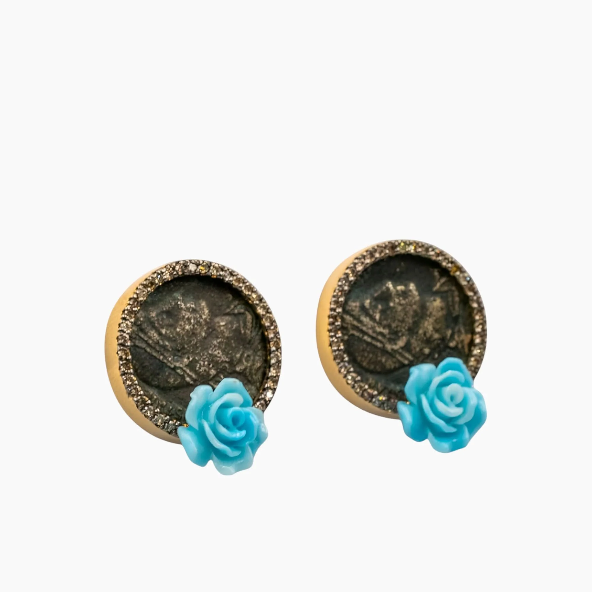Nadine Shami Yellow Gold with Old Coin - Image 2