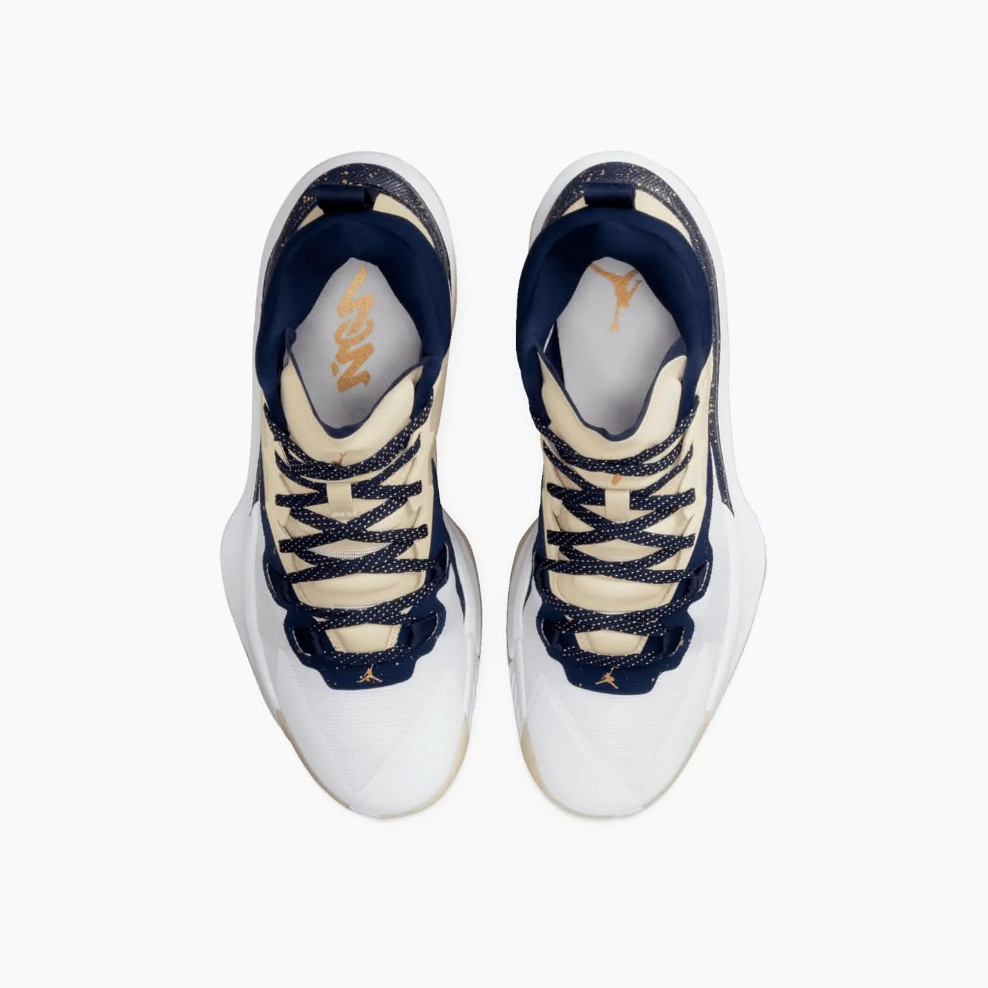Air Jordan Zion 1 Basketball Shoes - Image 3